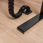 stable desk for standing work