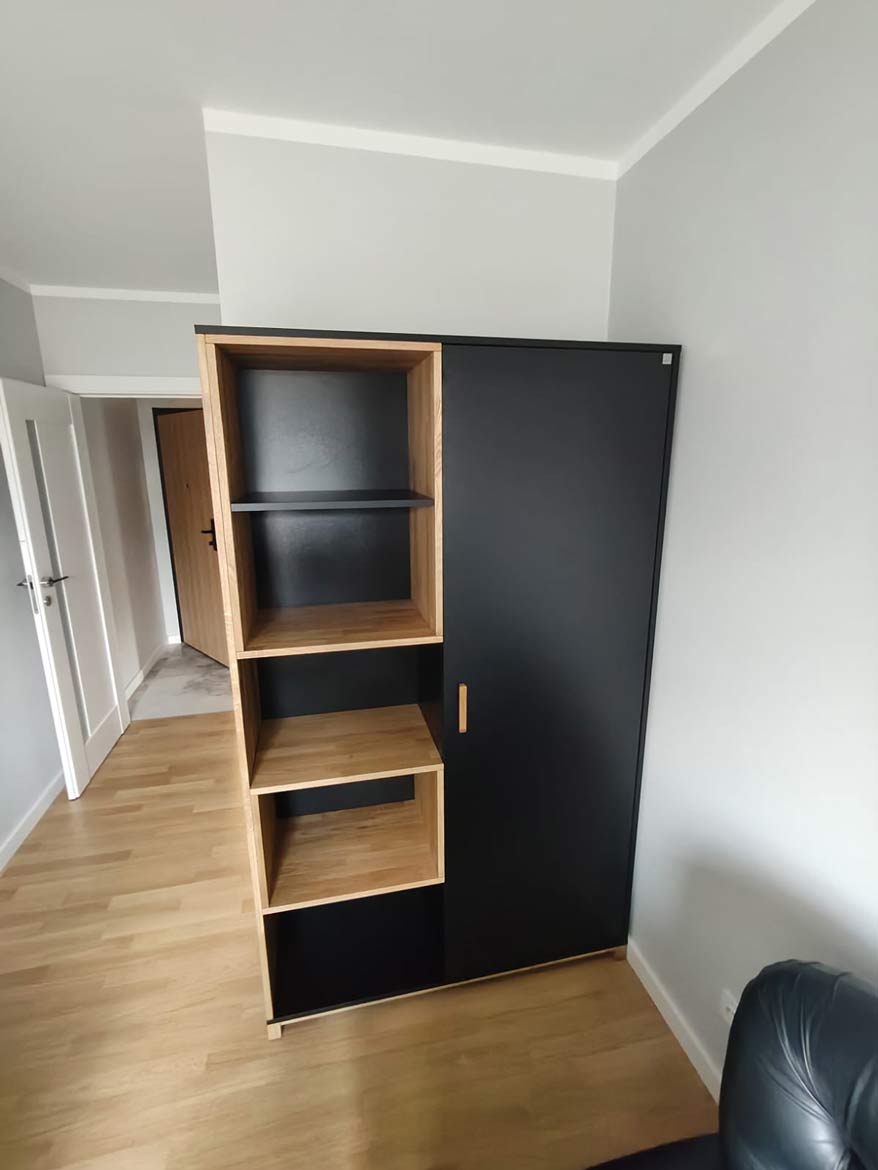 Closet with shelves for the apartment of Mr. Wieslaw from Warsaw