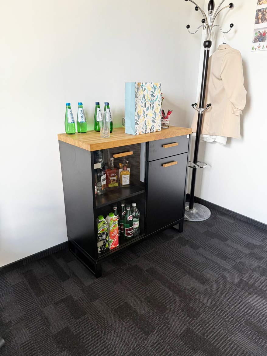 Coffee machine cabinet for Mrs. Patricia