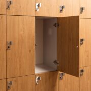 locker rooms gym premium implementation Deerhorn