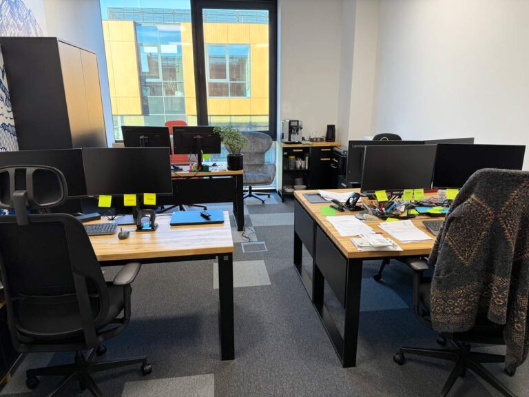 Furnishing of the office for the company HLI Sp. z o.o. in Krakow. 