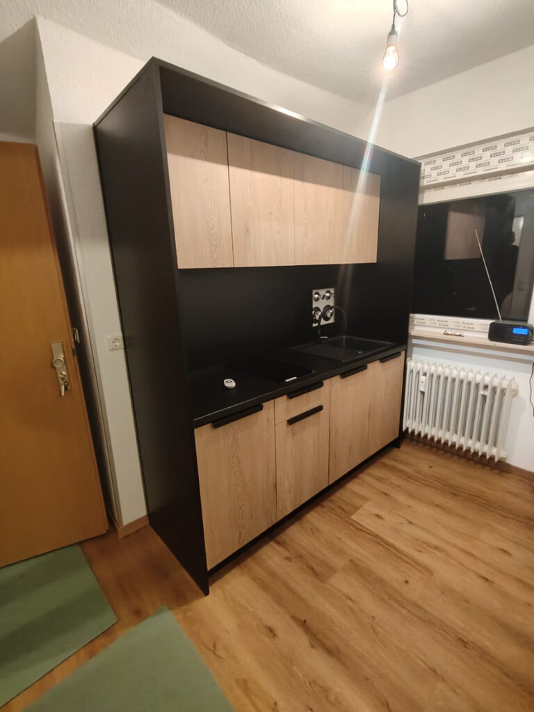 Kitchen annex for Andreas Bausinger consulting services in Wiesbaden, Germany.