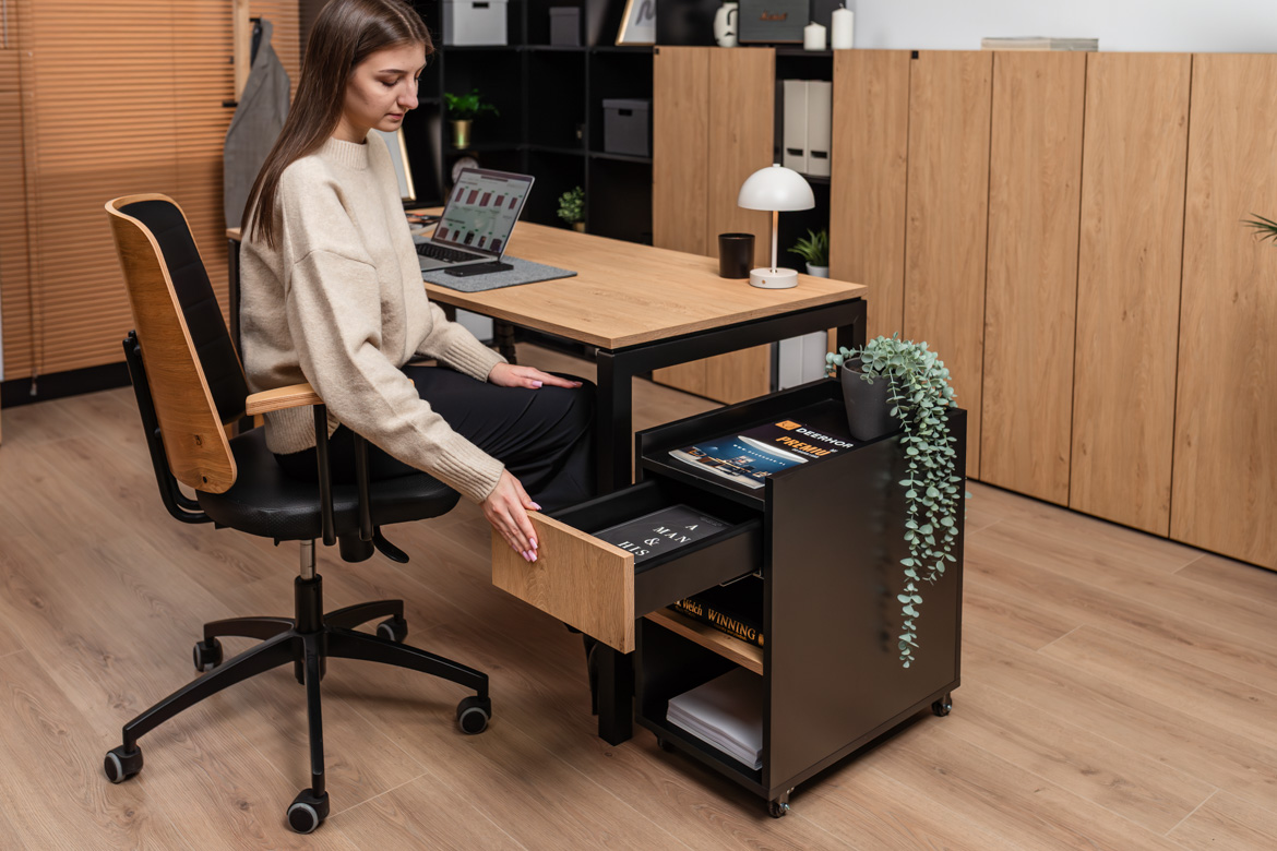 desk-ideal-open-space desk ideal for open space
