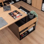 Computer desk with black frame and top in oak decor