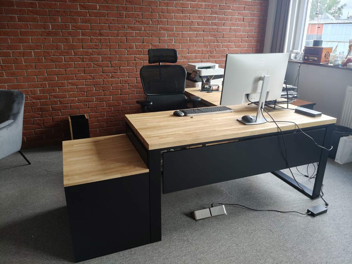 Corner desk with pedestal for WARS S.A. in Warsaw - part 2