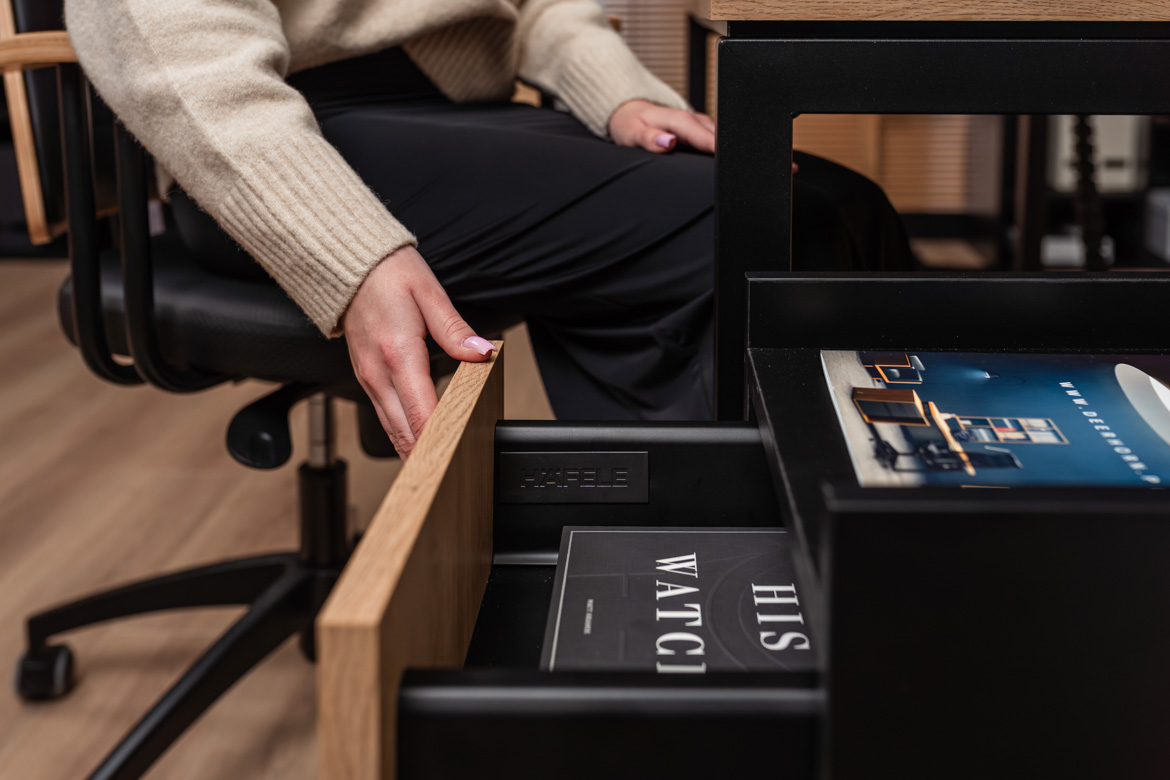 desk container pedestal