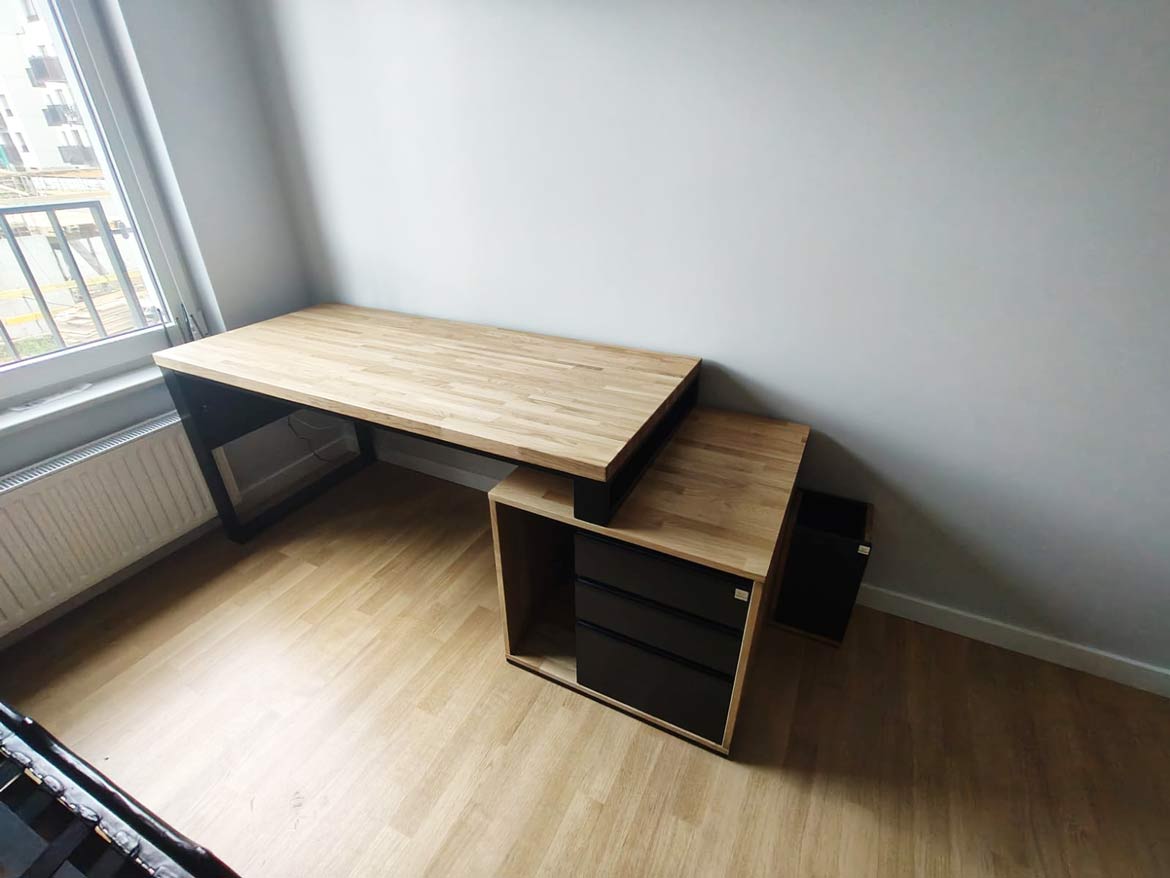 Desk with a pedestal for Mr. Wieslaw from Warsaw