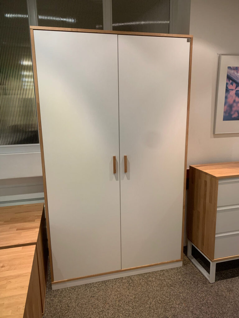 Office cabinet for German medical office in Kaltenkirchen