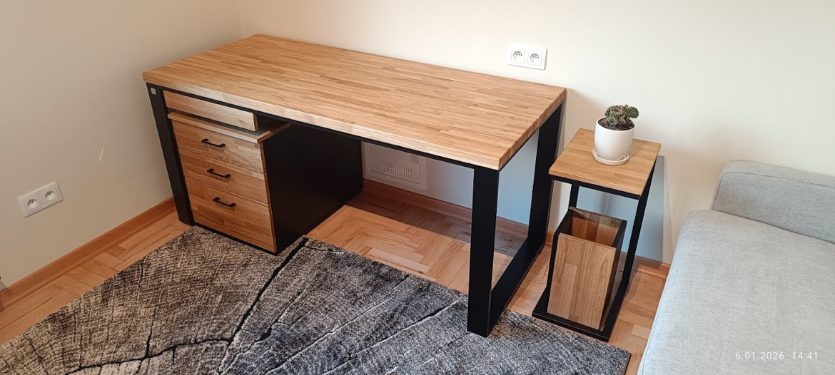 A set of home office furniture for Mr. Michał from Poznań