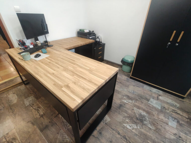 Corner desk with pedestal and office cabinets for the Social Welfare Center in Górzyca