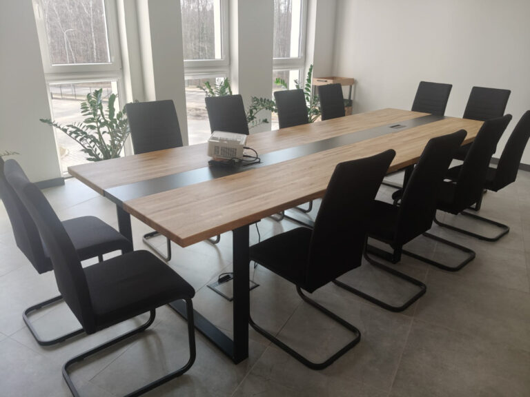 Conference table for 12 people for HENZYM company in Gdynia