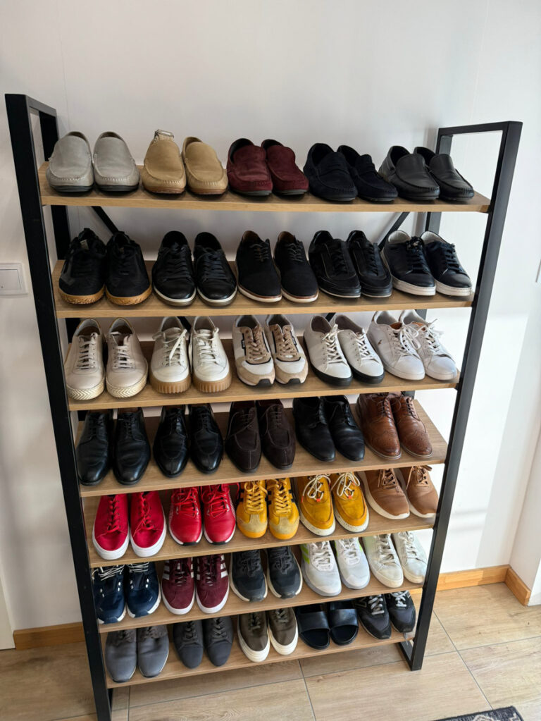 Shoe rack for the apartment of Mr. Rafal in Wroclaw