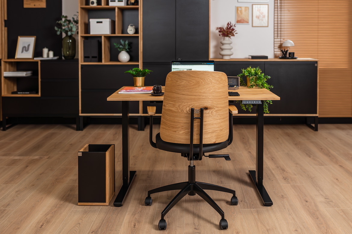 standing-desk-with-wooden-top standing desk with a wooden top