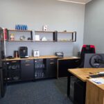 kompleksowe umeblowanie biura dla firmy elmag poz w poznaniu 06