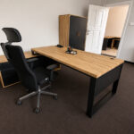 Corner desk for office