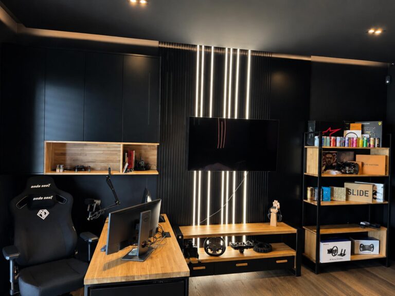 Custom-made furniture for a teenager's room