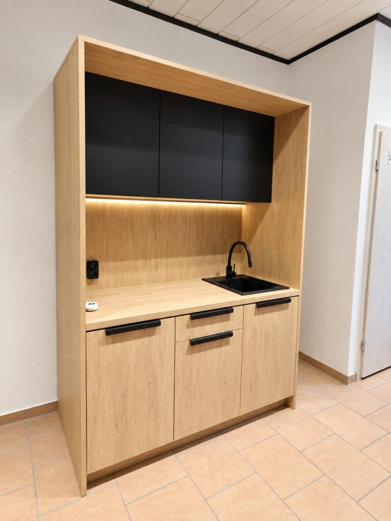 Modern kitchenette with delivery and installation